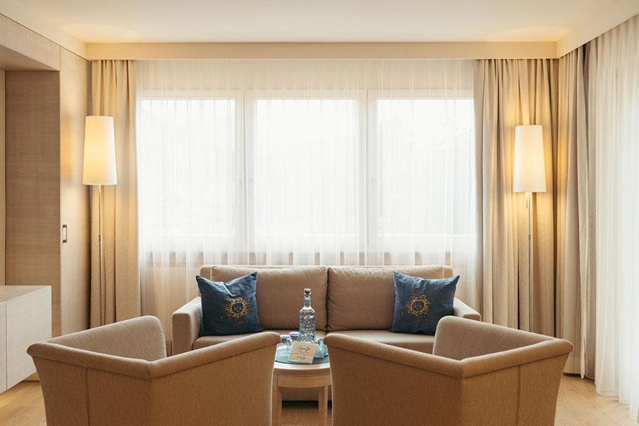 Strandhotel Am 魏森湖 外观 照片